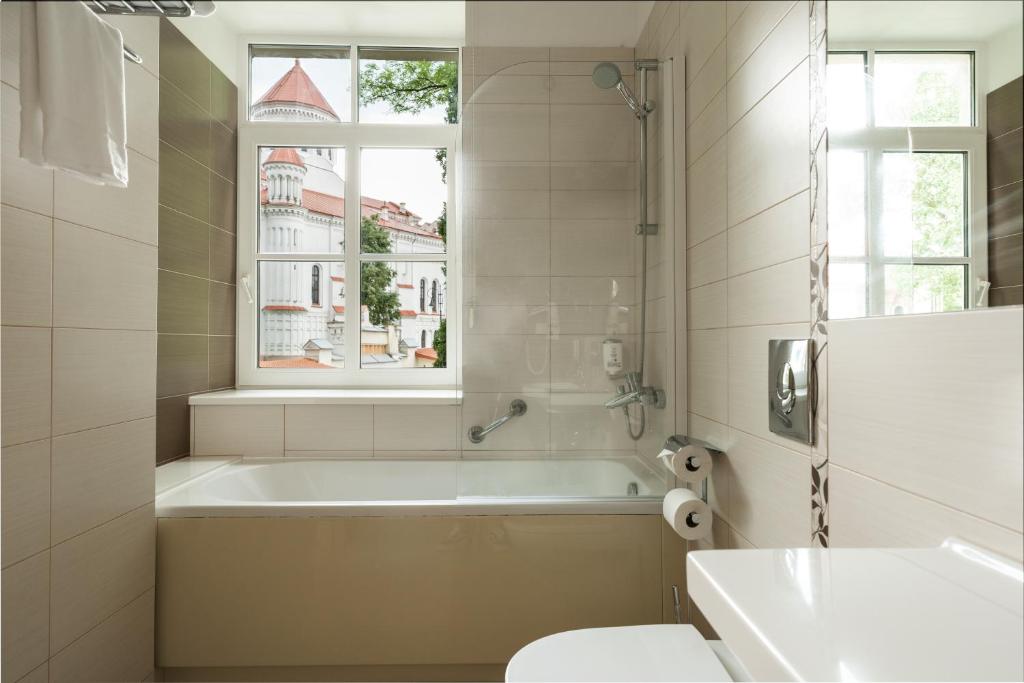 Koupelna v ubytování Mabre Residence