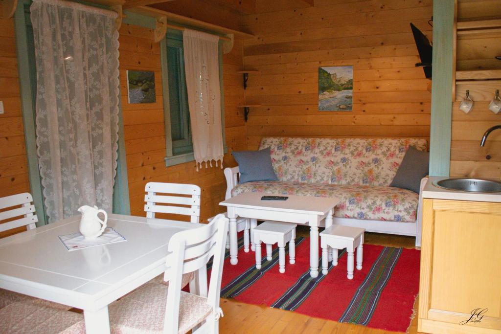 Posezení v ubytování "Naše Brdo" - Ivanjica
