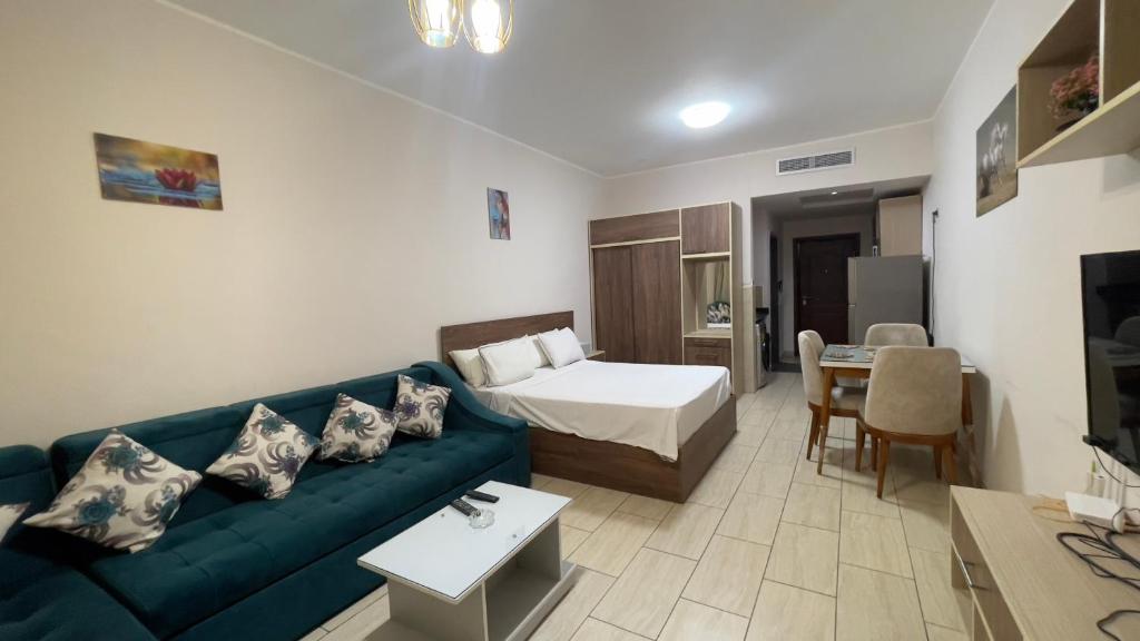 AlDau Heights Apartments - Studio With Pool View