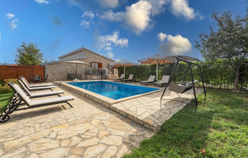 Pet Friendly Home In Biograd Na Moru