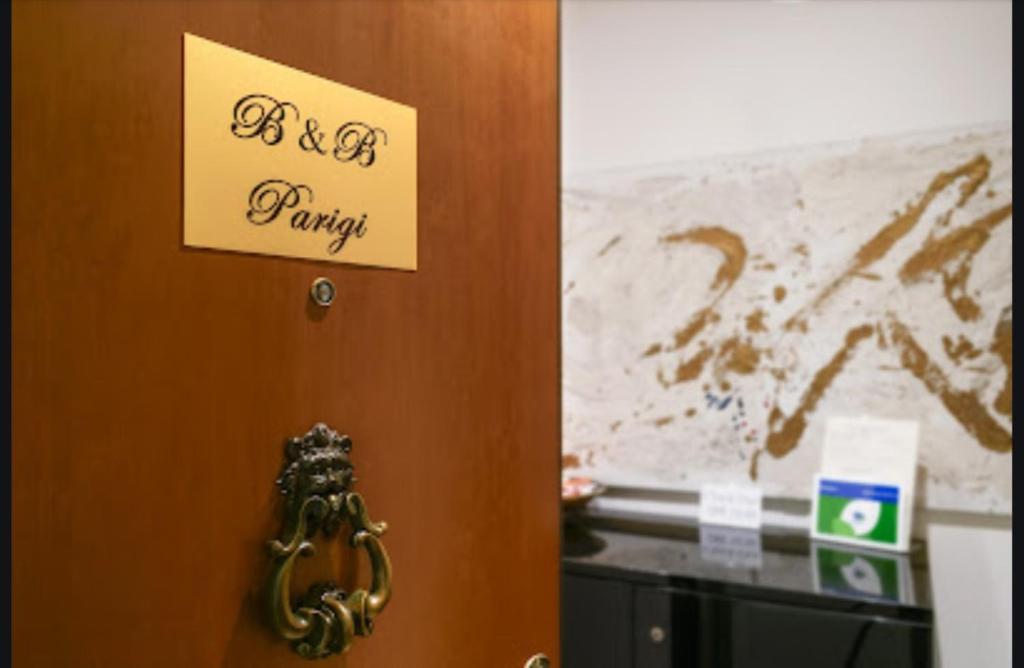 Certyfikat, podpis lub inny dokument wystawiony w obiekcie B&B Parigi