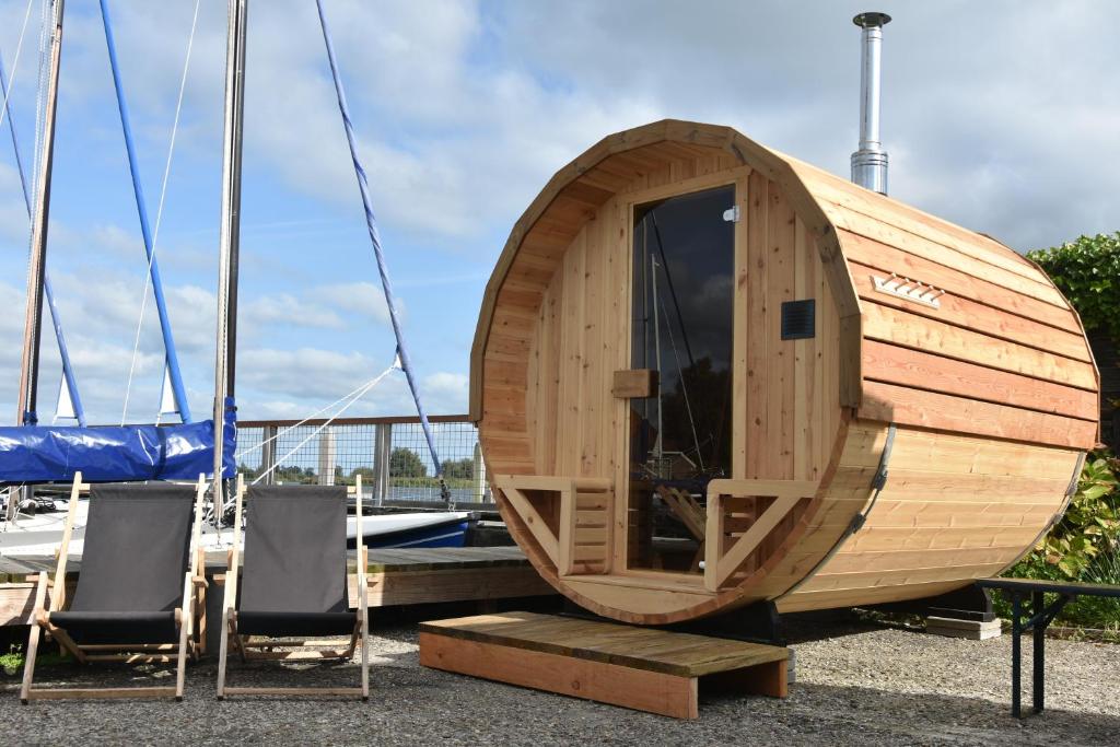 Fotografie z fotogalerie ubytování Het Toppunt groot vakantiehuis aan het water v destinaci Sneek