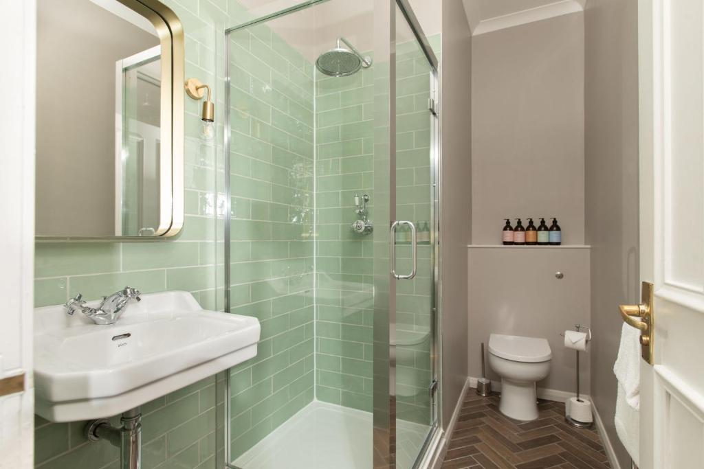 Celentano's Restaurant with Rooms - Resim 33