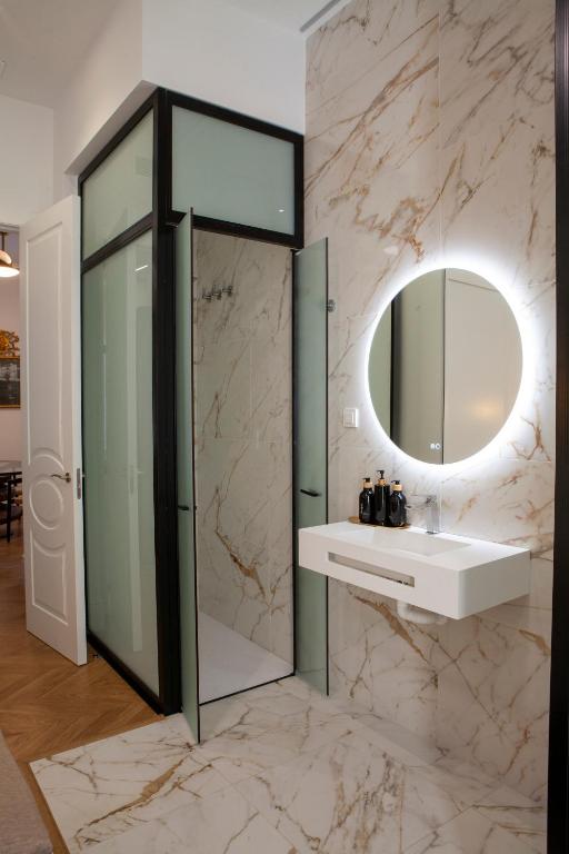 Pries Homes - Little Lotus - 19