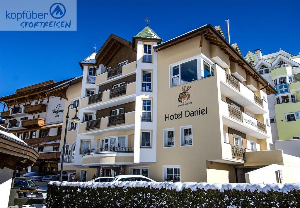 Budova, v ktorej sa hotel nachádza