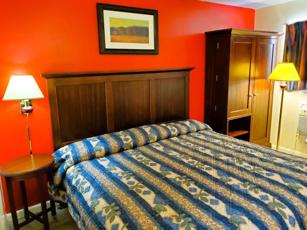 Americas Best Value Inn Arkansas City - 1 Très Grand Lit, Fumeurs