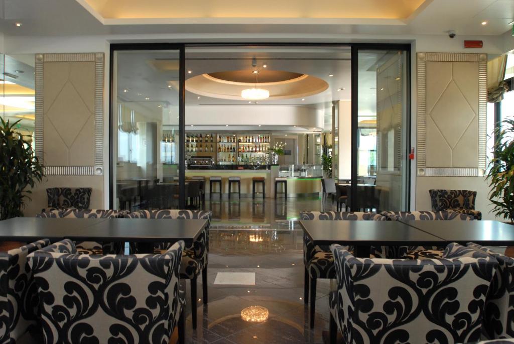 Restaurace v ubytování Grand Hotel Duca Di Mantova