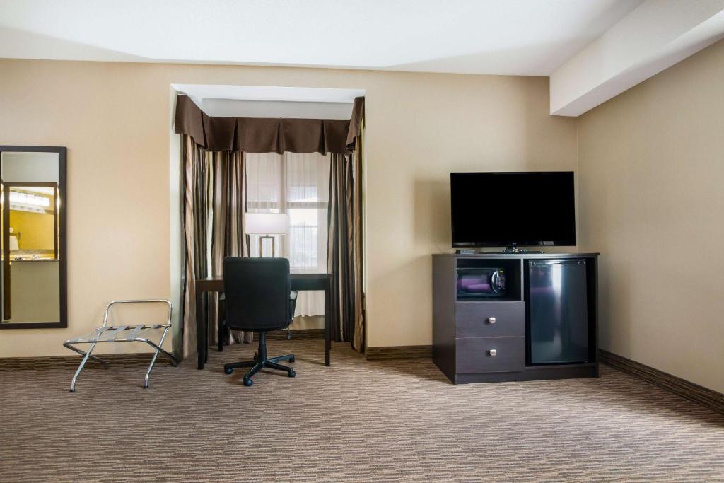 Best Western Little River Inn - Business King Room - No Fumar