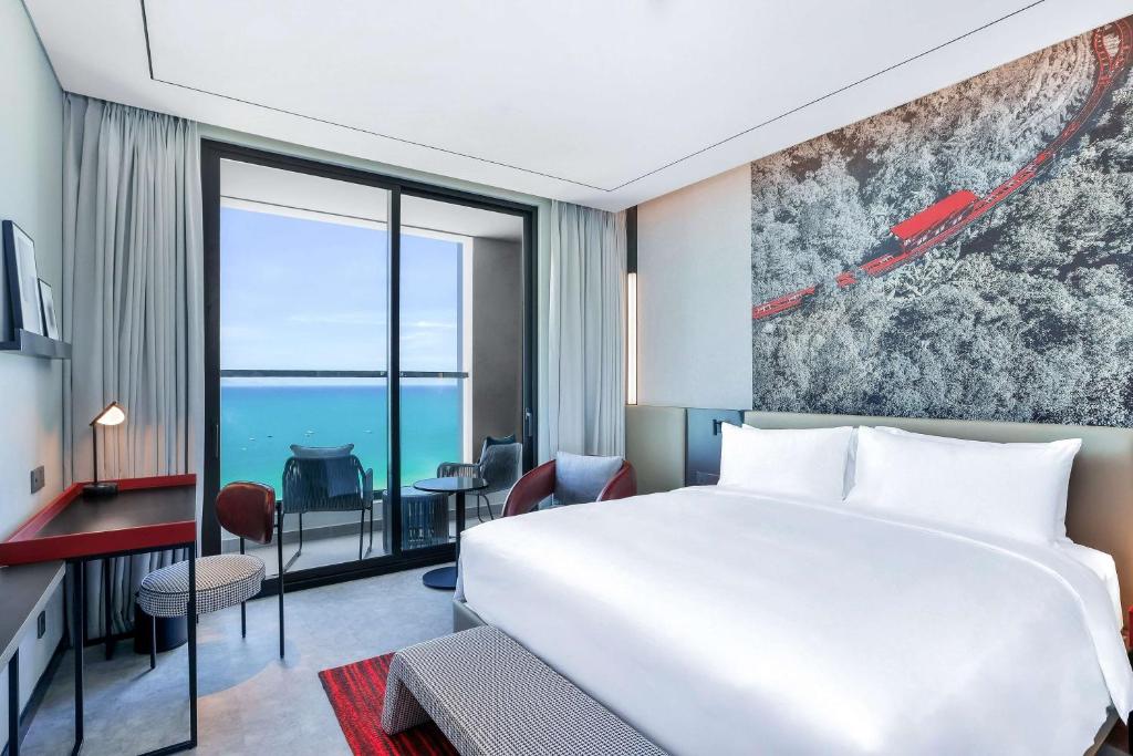 Postelja oz. postelje v sobi nastanitve Radisson RED Danang