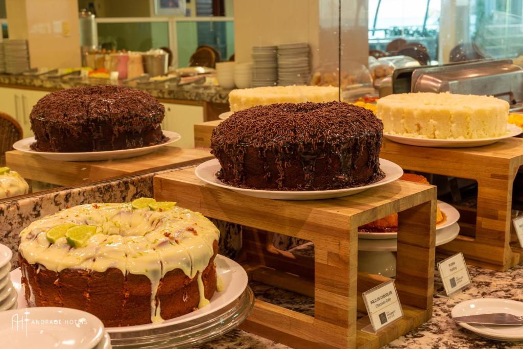 Comida no hotel ou em algum lugar perto