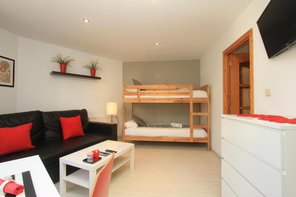 Inside Plaza Sierra Nevada - One-Bedroom Apartment With Bunk Bed
