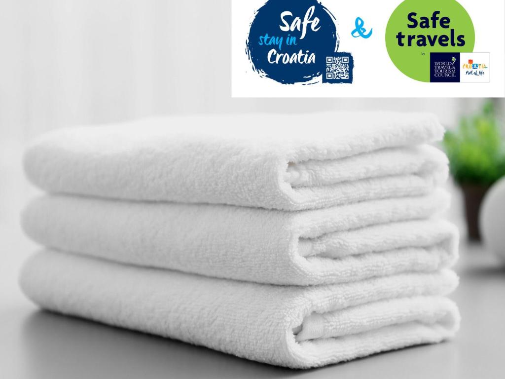 Φωτογραφία από το άλμπουμ του Guest House Lumin - Studio Apartment with City View Third Floor BR4 στο Ντουμπρόβνικ