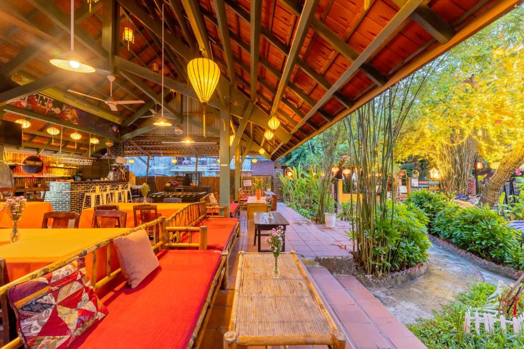 Heliport Hostel Room