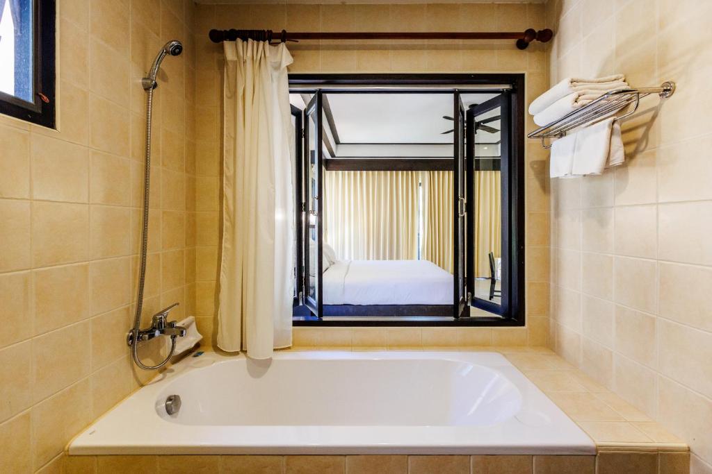 Koupelna v ubytování Nang Thong Beach Resort