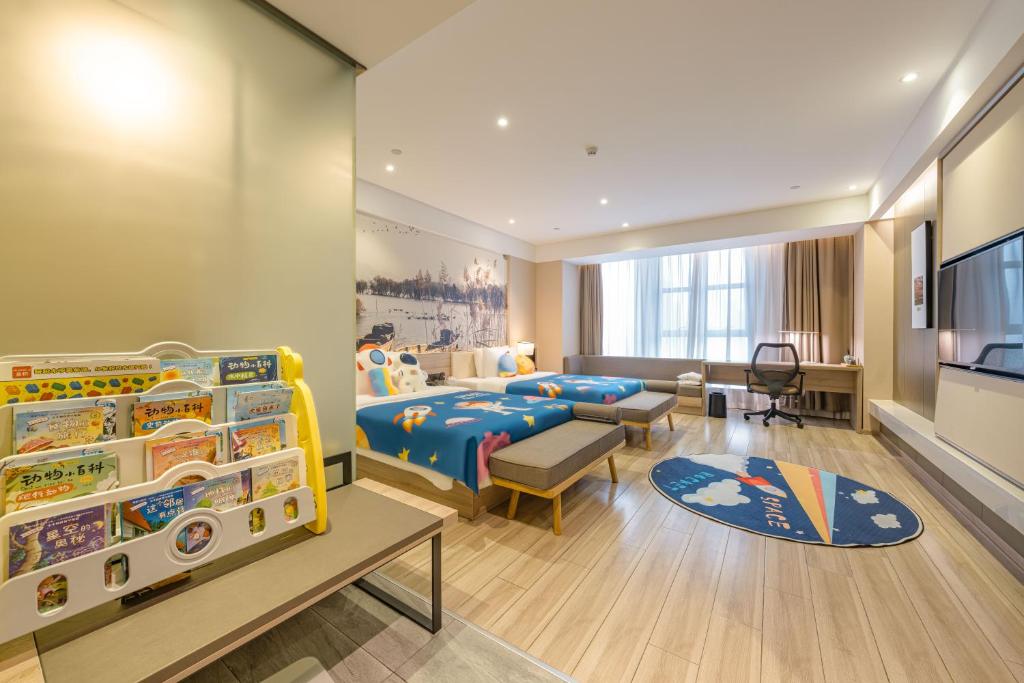 Atour Hotel Hangzhou Binjiang Jiangling Road - Jimu Family Room
