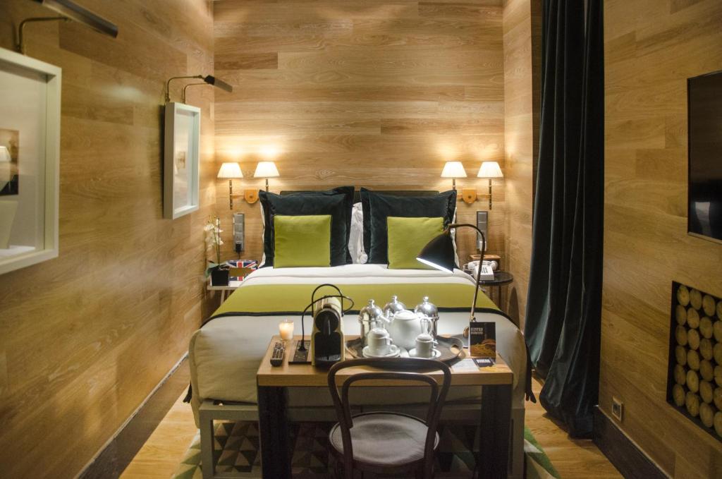 Browns Central Hotel - Resim 28