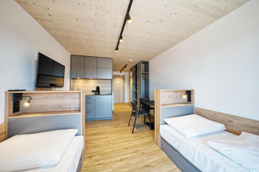 Timber One Boardinghouse Dorfen - Large Twin Room