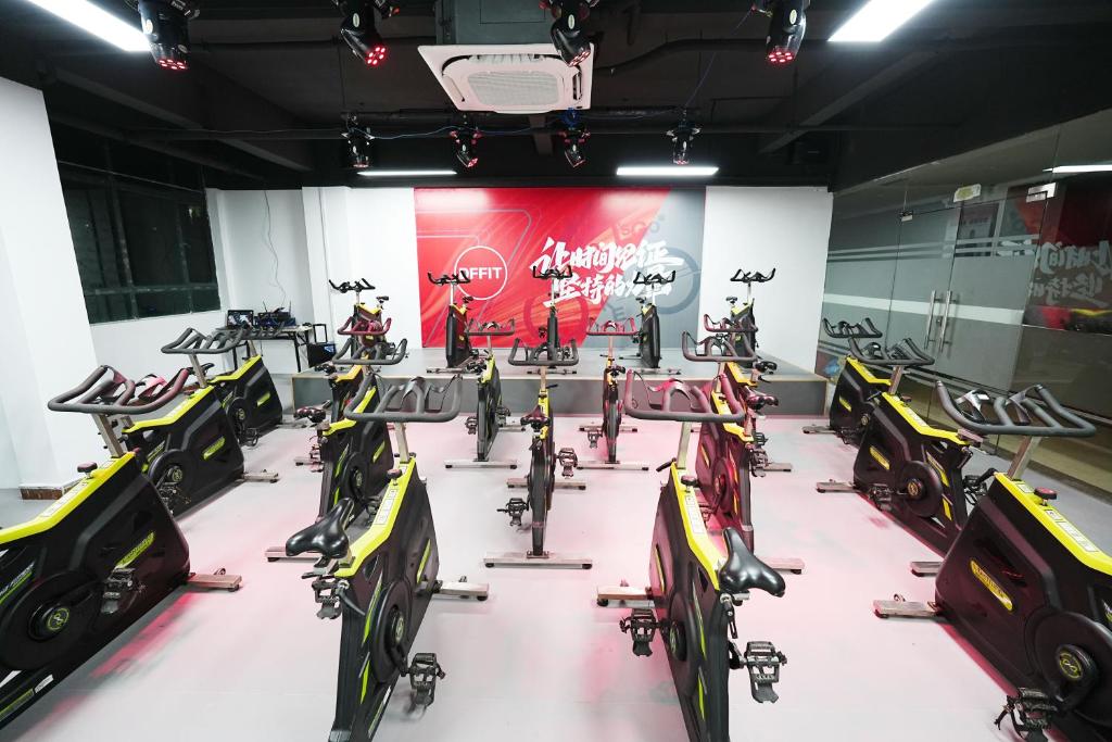 Fitness centrum a/nebo fitness zařízení v ubytování Yi Yun Hotel Guangzhou Baiyun International Airport Branch - Renhe Metro Station