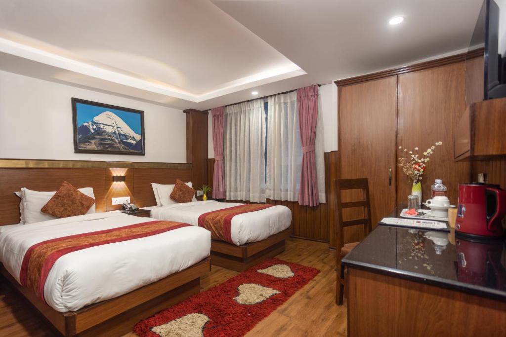Thamel Boutique Hotel - Deluxe Family Suite - Free Airport Pickup