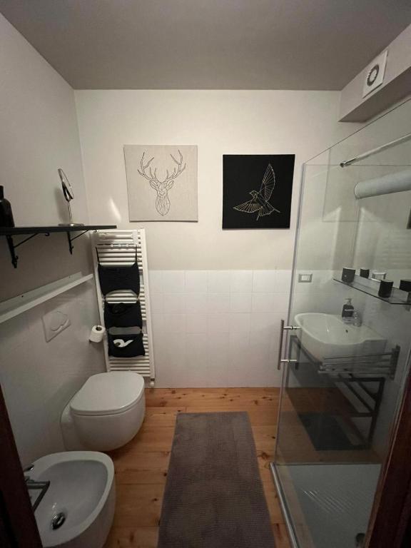 Łazienka w obiekcie Casa Monique - Borgo Le Stalle Lunghe
