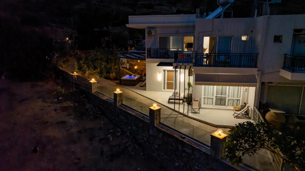 Balkón nebo terasa v ubytování Elounda Buena Vista Apartments