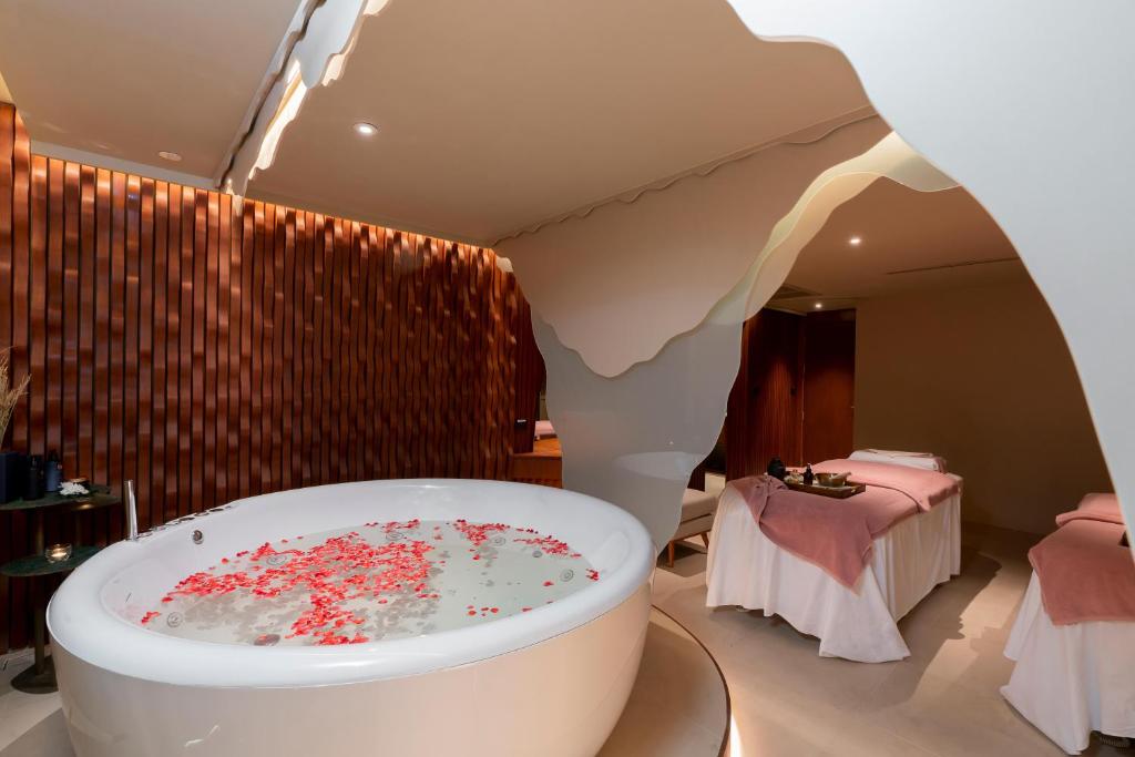 The Salil Hotel Riverside Bangkok - Resim 13