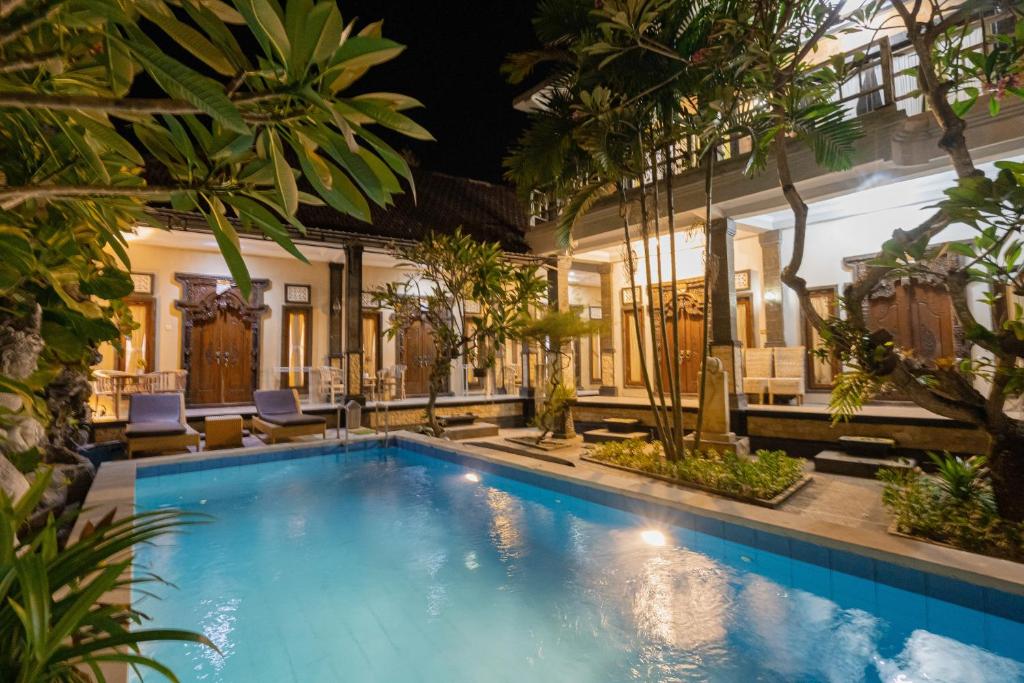 Swimmingpoolen hos eller tæt på The Mel Homestay