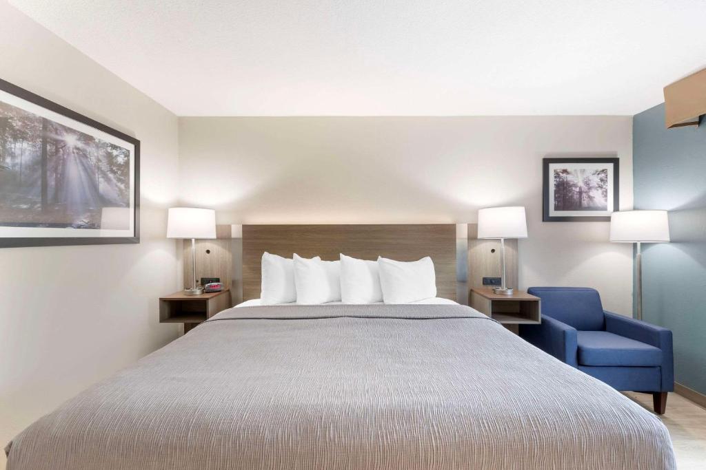 Quality Inn Newton at I-80 - Habitación King
