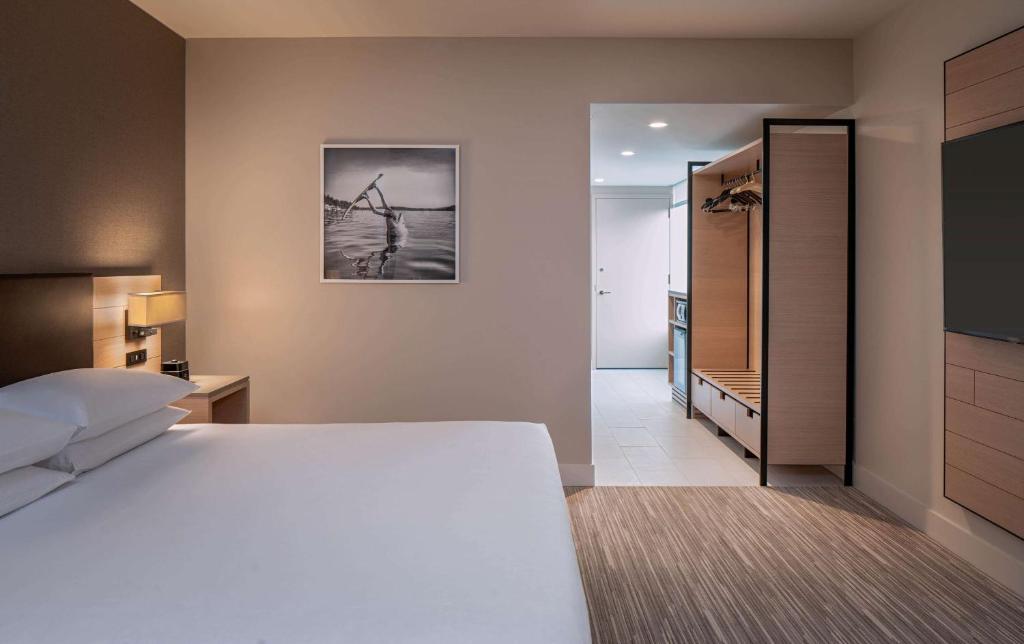 Postel nebo postele na pokoji v ubytování Hyatt Regency Seattle