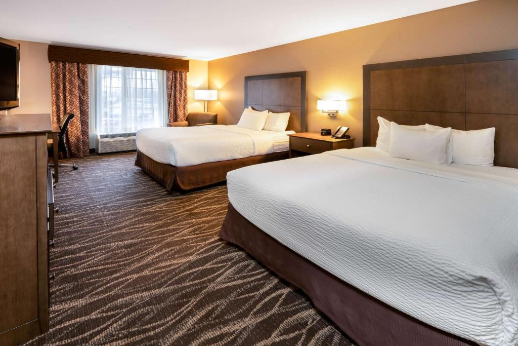 Best Western Plus Kalispell/Glacier Park West Hotel & Suites photo