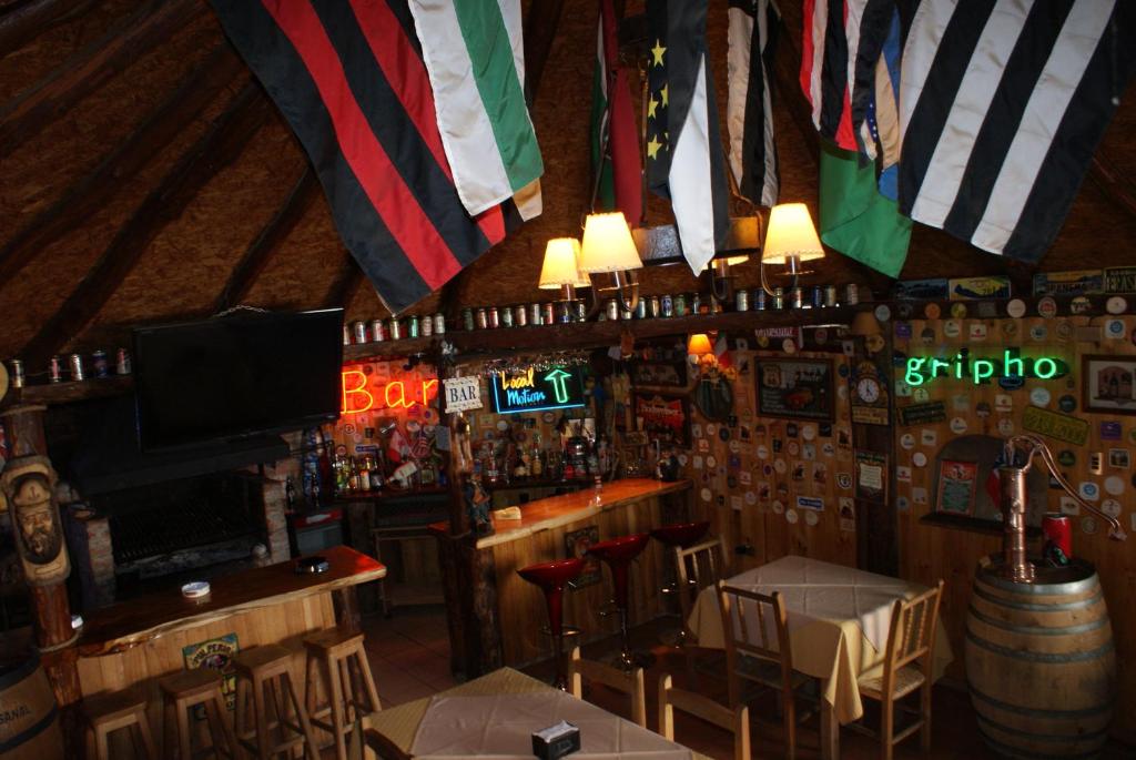 Lounge nebo bar v ubytování Cabañas Bordenieve