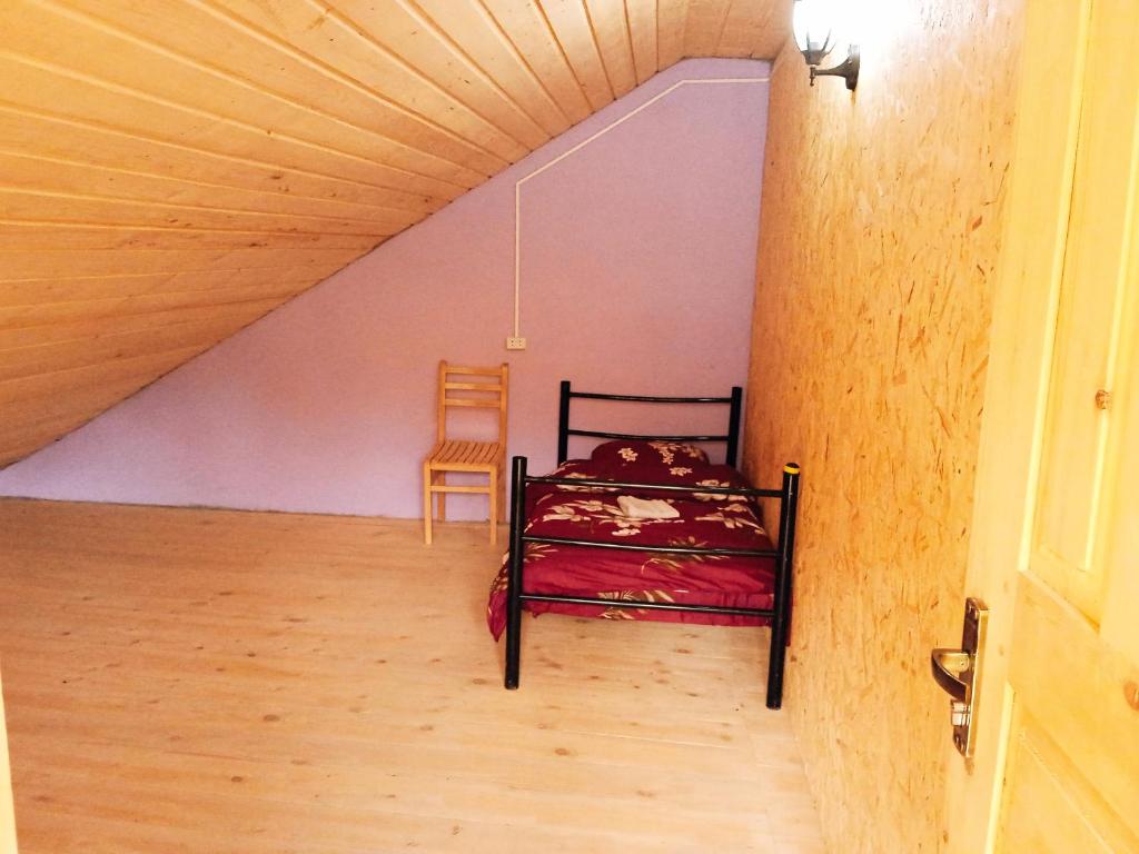 Postel nebo postele na pokoji v ubytování Elos Guesthouse