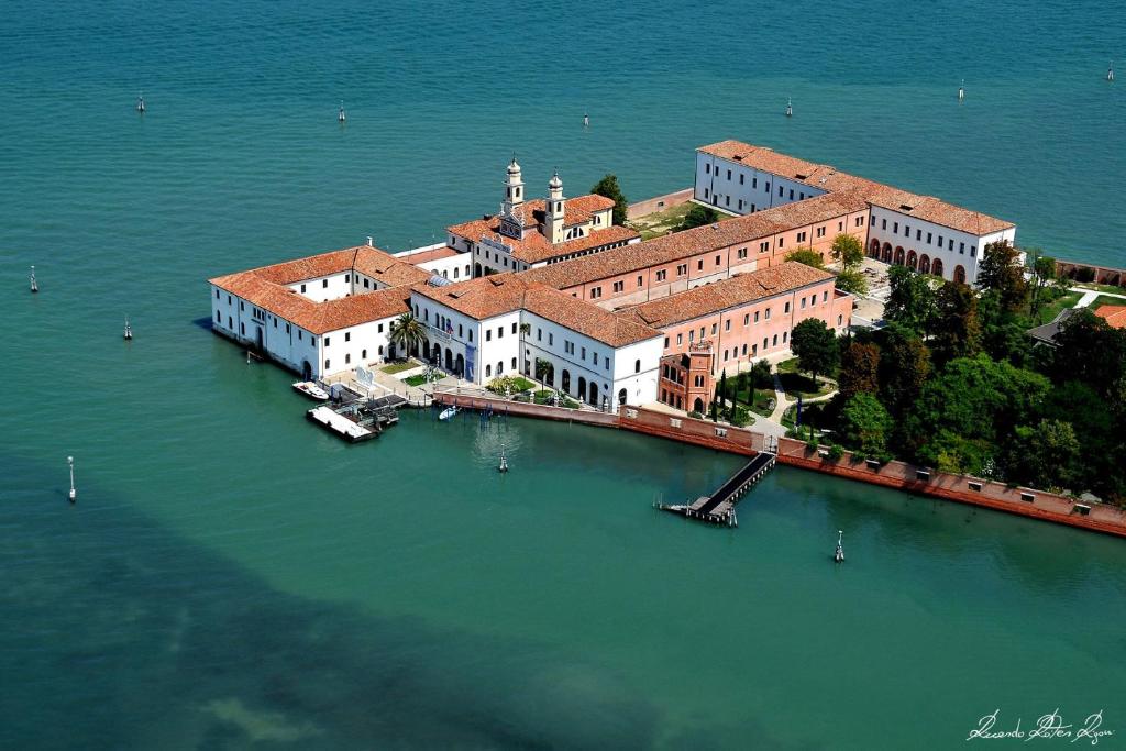 Isola di San Servolo - Centro Soggiorno - Resim 8