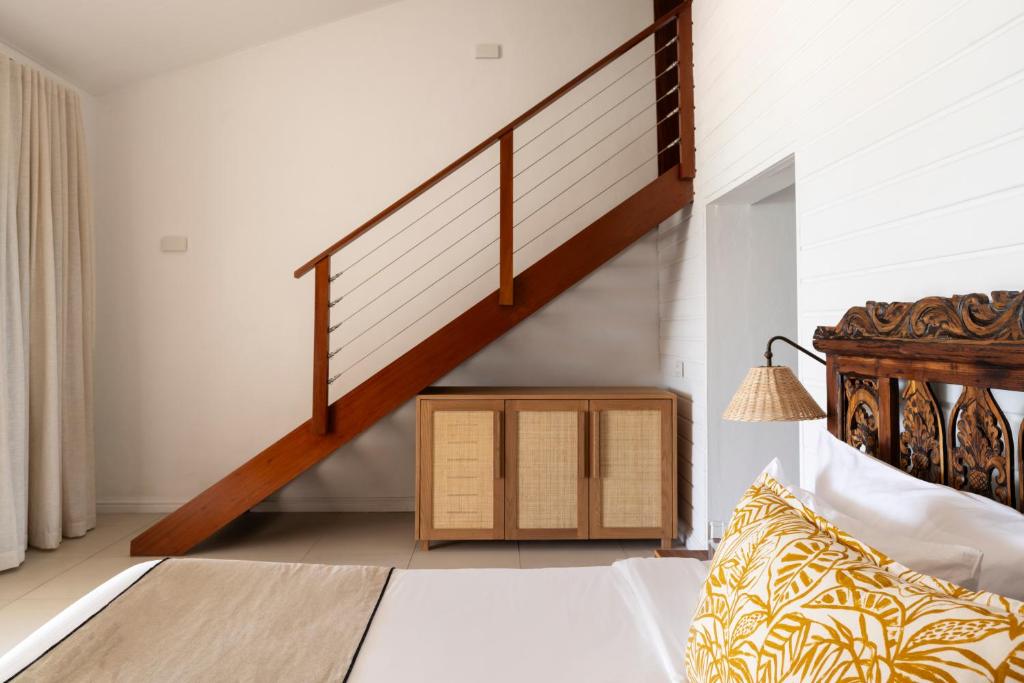 Constance Sakoa Boutik - Deluxe Beach Front Suite
