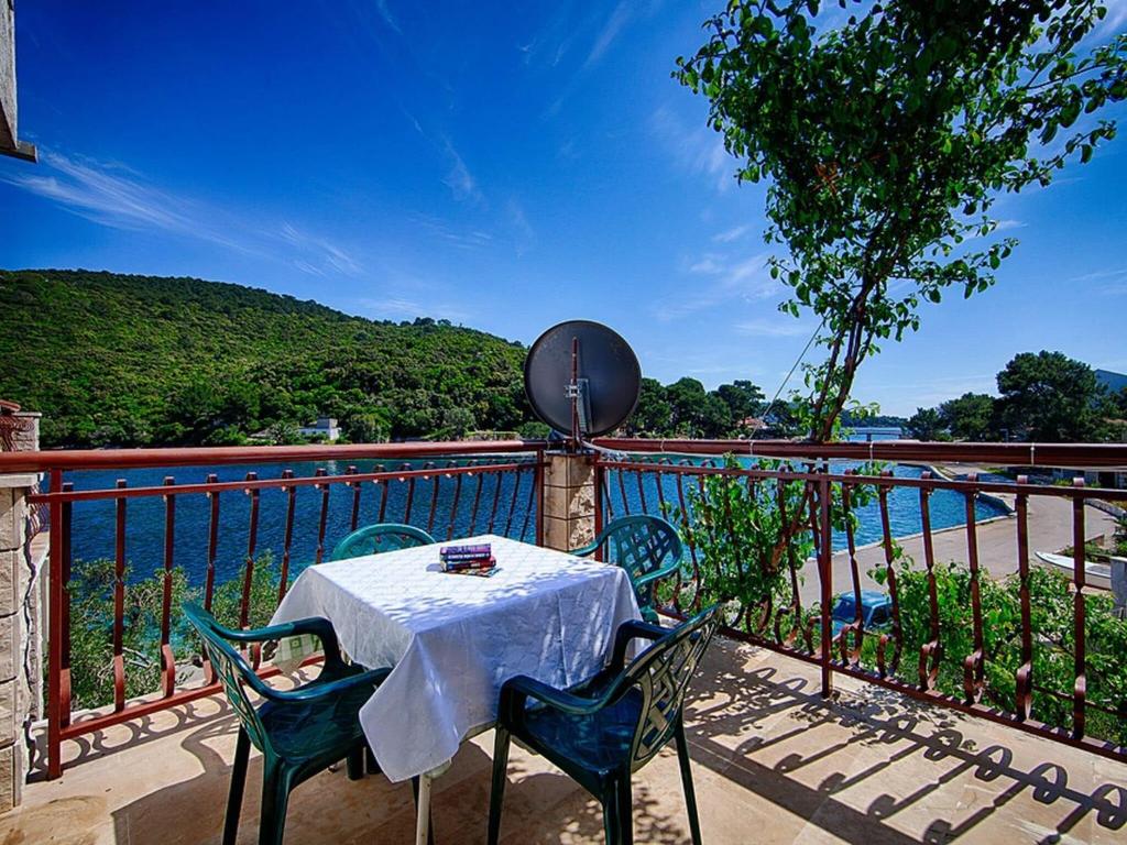 1 Bedroom apartment with balcony