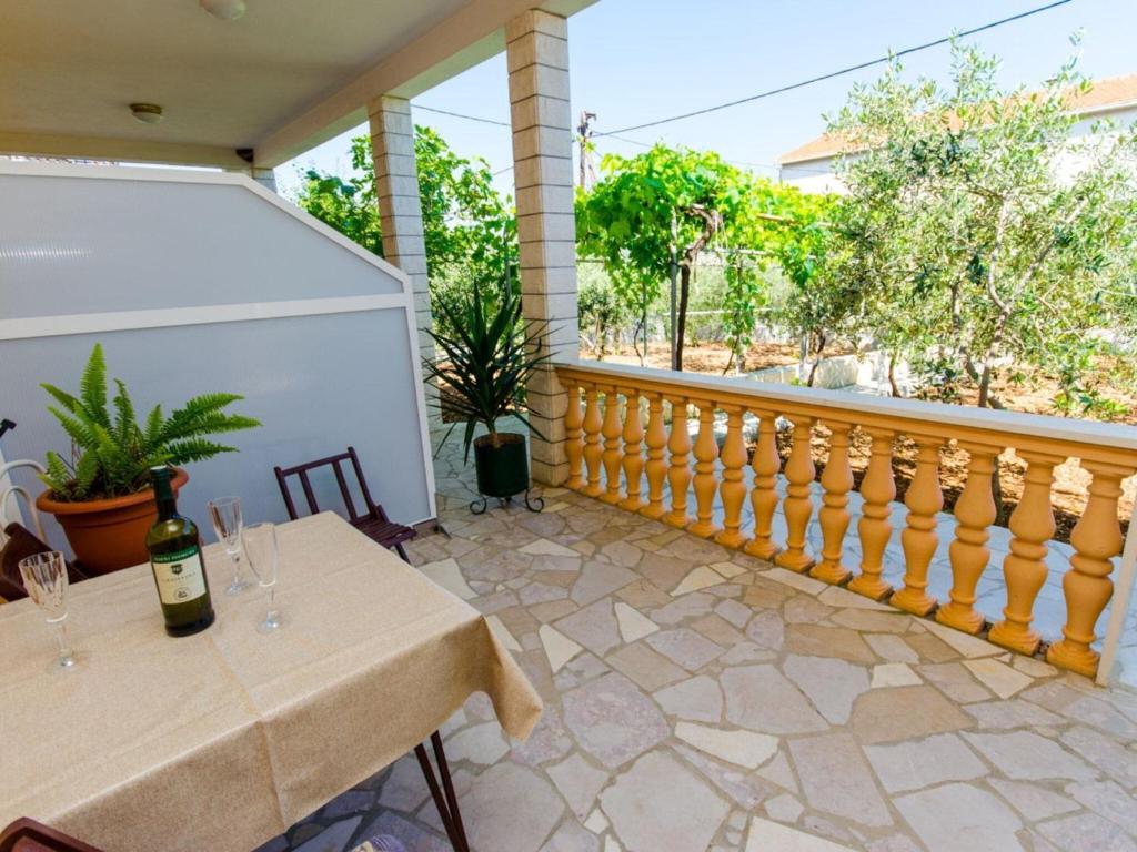 Apartments Ivana TR -Studio with Terrace A2