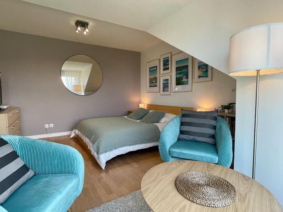 Posezení v ubytování Bel appartement exposé Sud-ouest avec terrasse