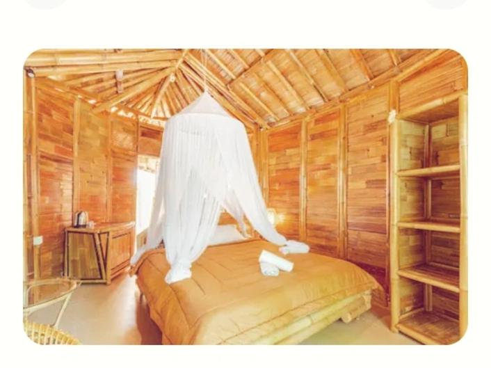 Foto dalla galleria di Bamboohouse pondok salacca #salacca inn a Manggis