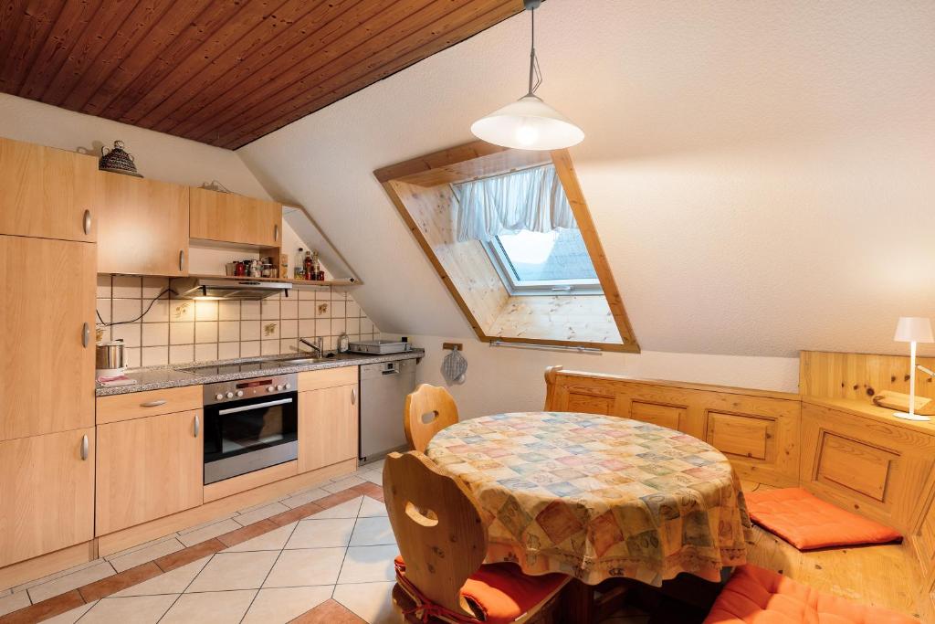 Kuchyň nebo kuchyňský kout v ubytování Gästehaus Retsch