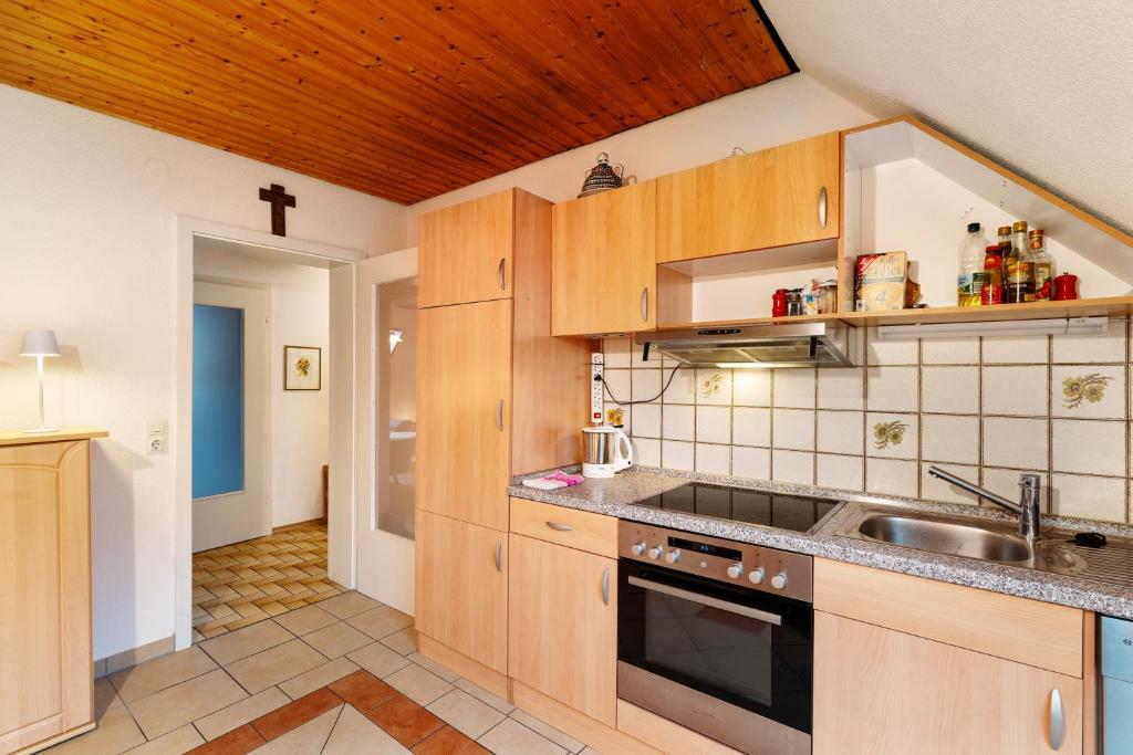 Kuchyň nebo kuchyňský kout v ubytování Gästehaus Retsch
