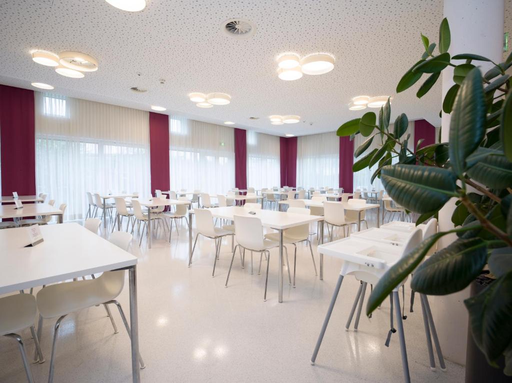Restaurace v ubytování Eco Suite Hotel