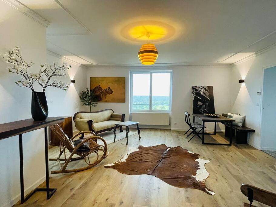 Μια τηλεόραση ή/και κέντρο ψυχαγωγίας στο Maison de berger rénovée - Vue imprenable