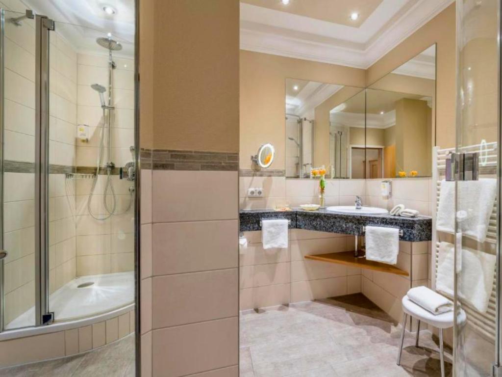 Koupelna v ubytování Hotel Lamm
