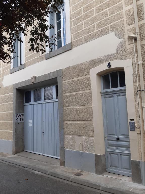 Fotografie z fotogalerie ubytování Face Cité - Chambres D'Hôtes - Parking & Garage Gratuit - Wi-Fi Gratuit v Carcassonne