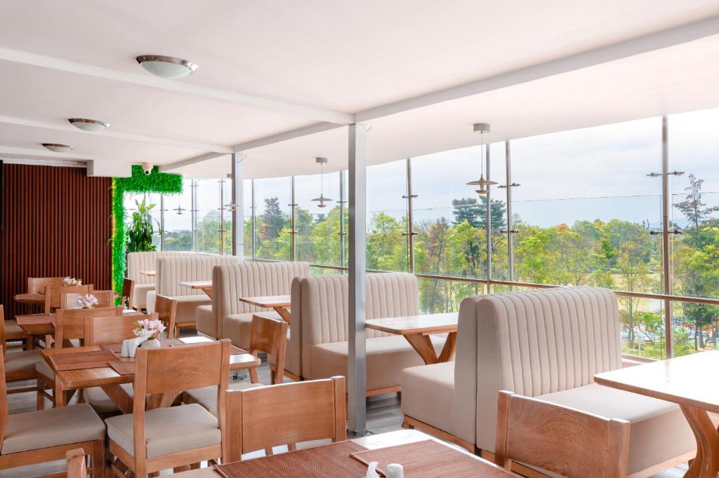 Posezení v ubytování Hotel Parque 63