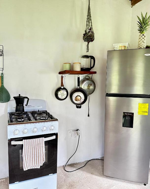 Kuchyň nebo kuchyňský kout v ubytování Casa Manila