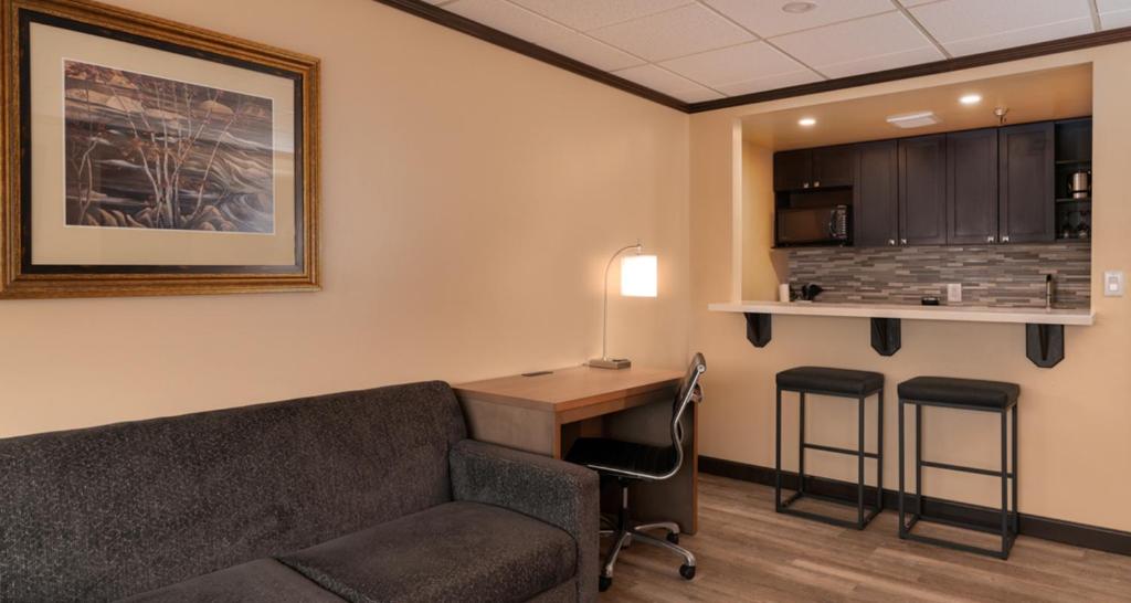Posezení v ubytování Prestige Oceanview Hotel Prince Rupert