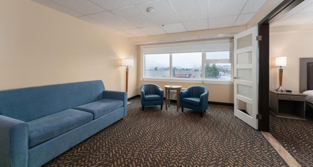Posezení v ubytování Prestige Oceanview Hotel Prince Rupert