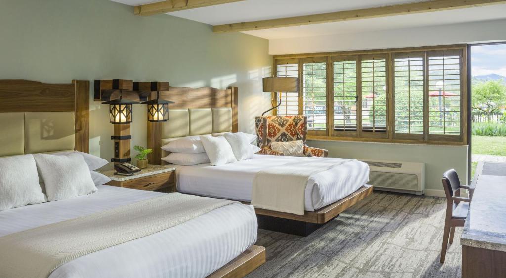 High Peaks Resort - 
