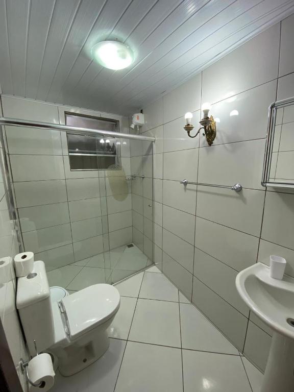 Koupelna v ubytování Aratinga Inn